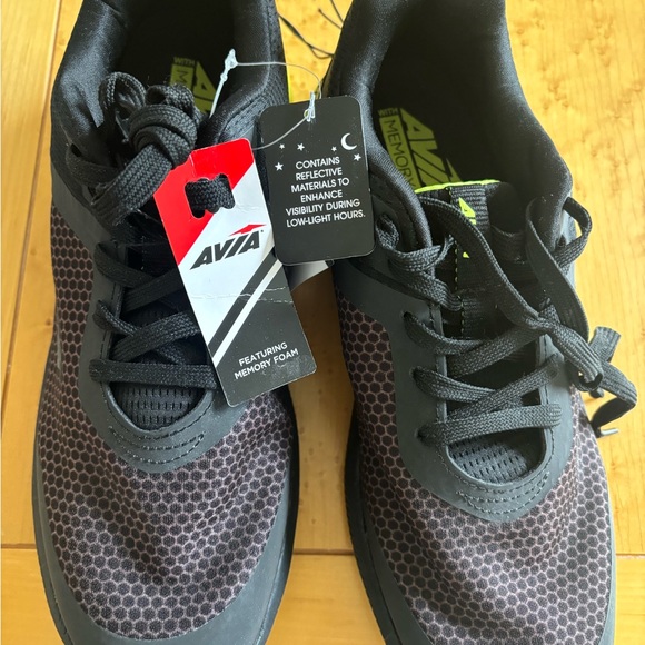 NEW AVIA Reflective Running Shoes - Size 9 US - Picture 6 of 7